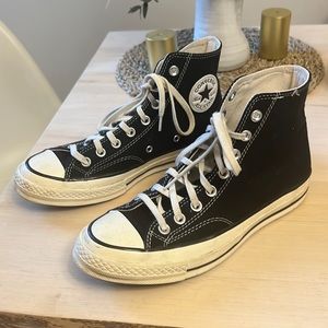 Chuck 70 Vintage HI Sneakers IN Black. Size 7 men, fits 9-9.5 women.